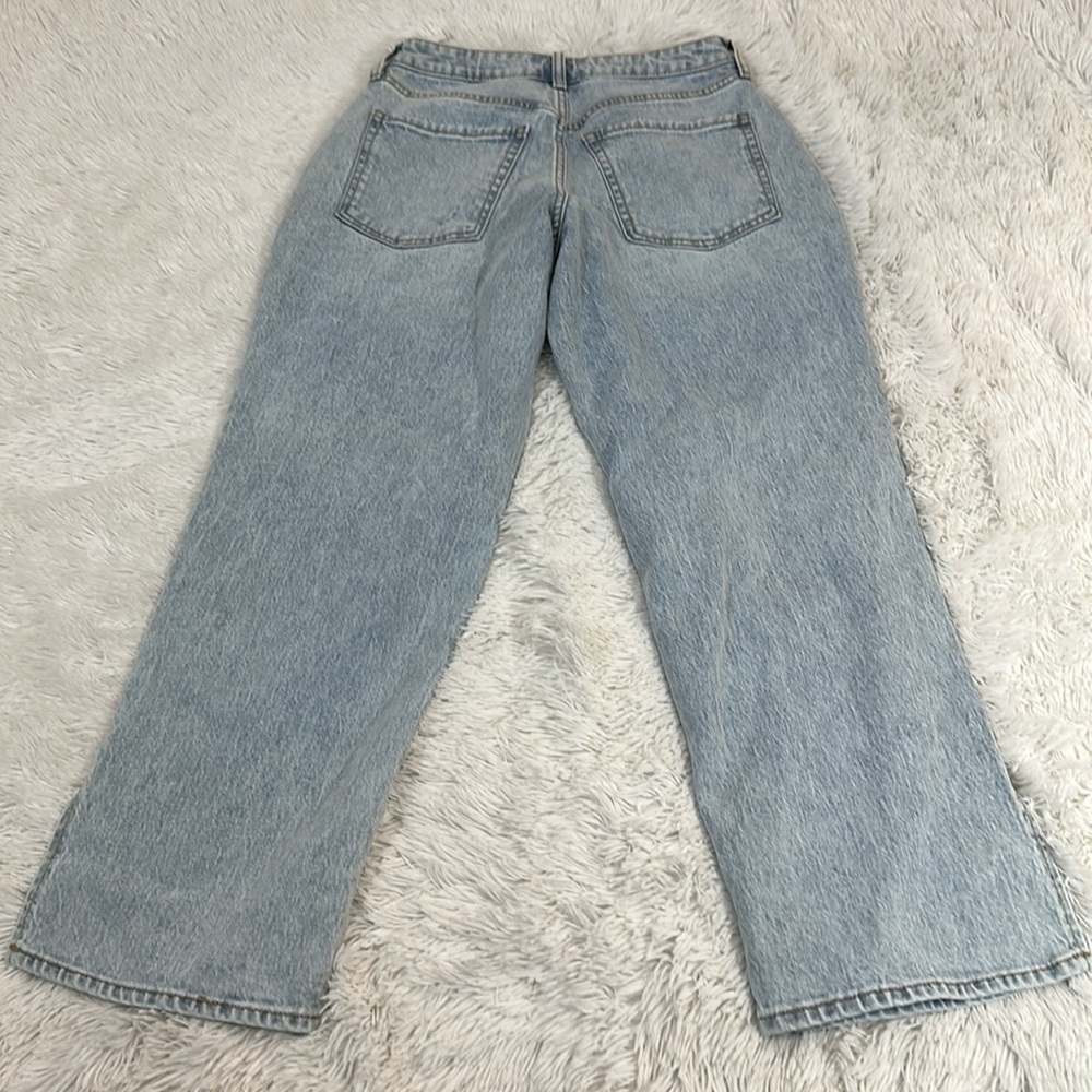 Old Navy High Rise Women's Jeans - NWT - Picture 2 of 5